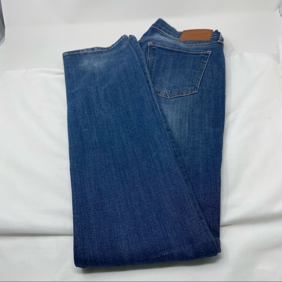 Lucky Brand Denim - NWT Lucky Brand Mid Rise Straight Sweet Sz 6/28 Long